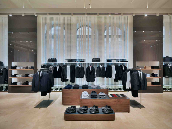 Zara-flagship-store-Via-del-Corso-Rome-04